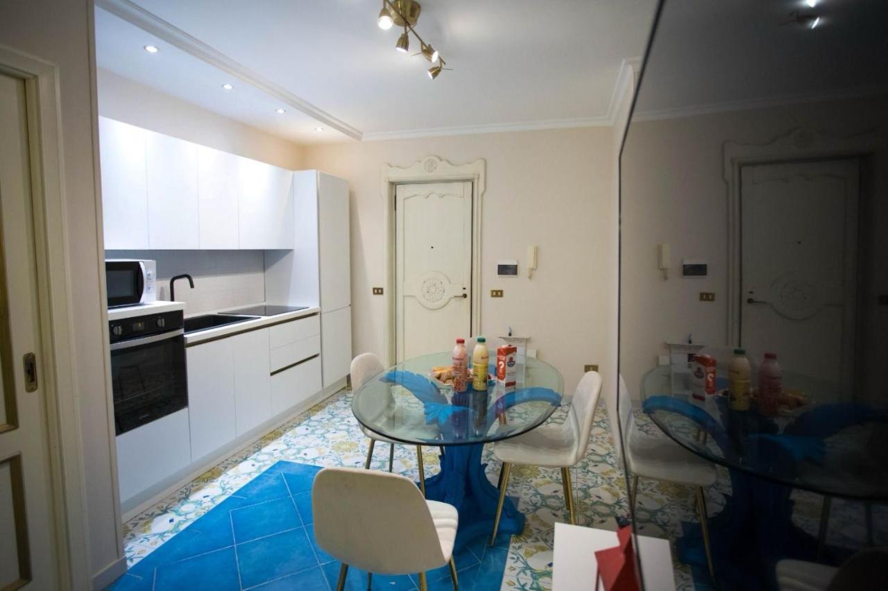 Hause Naty Spaccanapoli Appartement Buitenkant foto